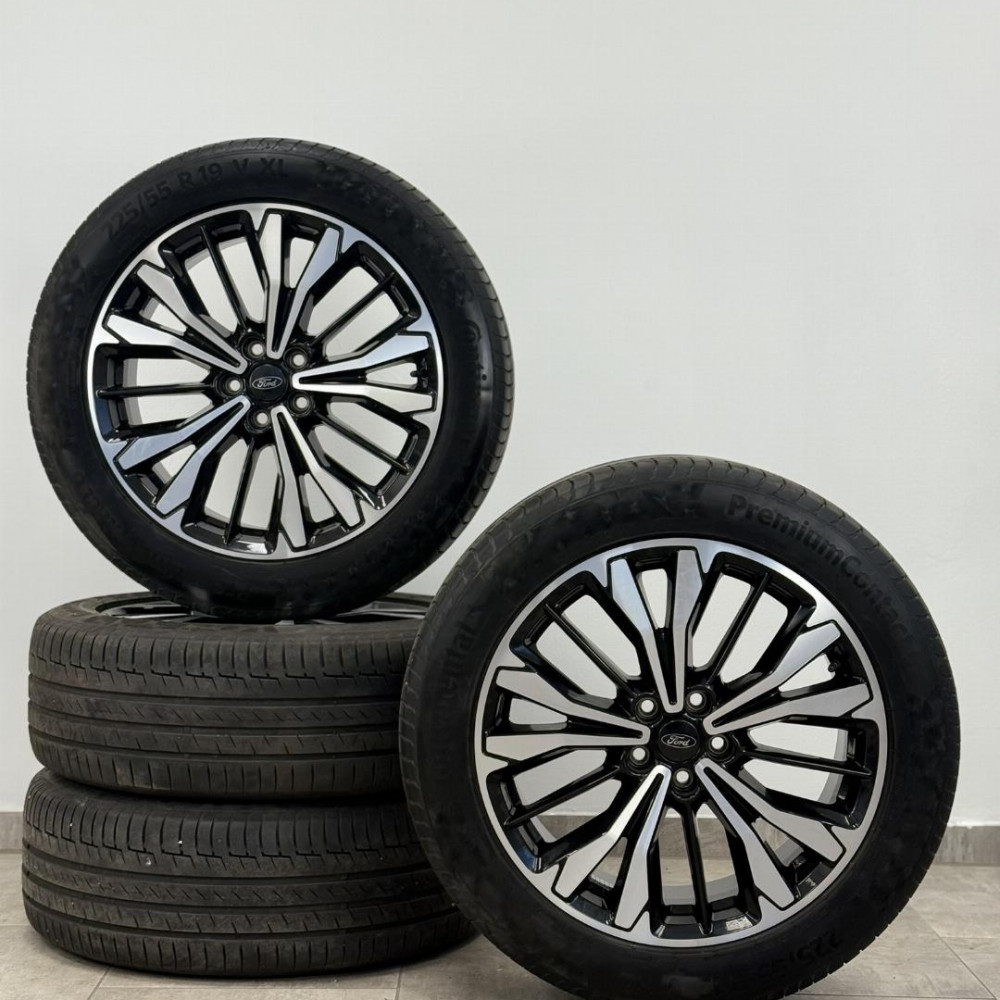 Original Ford Kuga 3 Kompletträder 19 Zoll mit TOP Sommerreifen | Teilenummer: LV4C-P2A