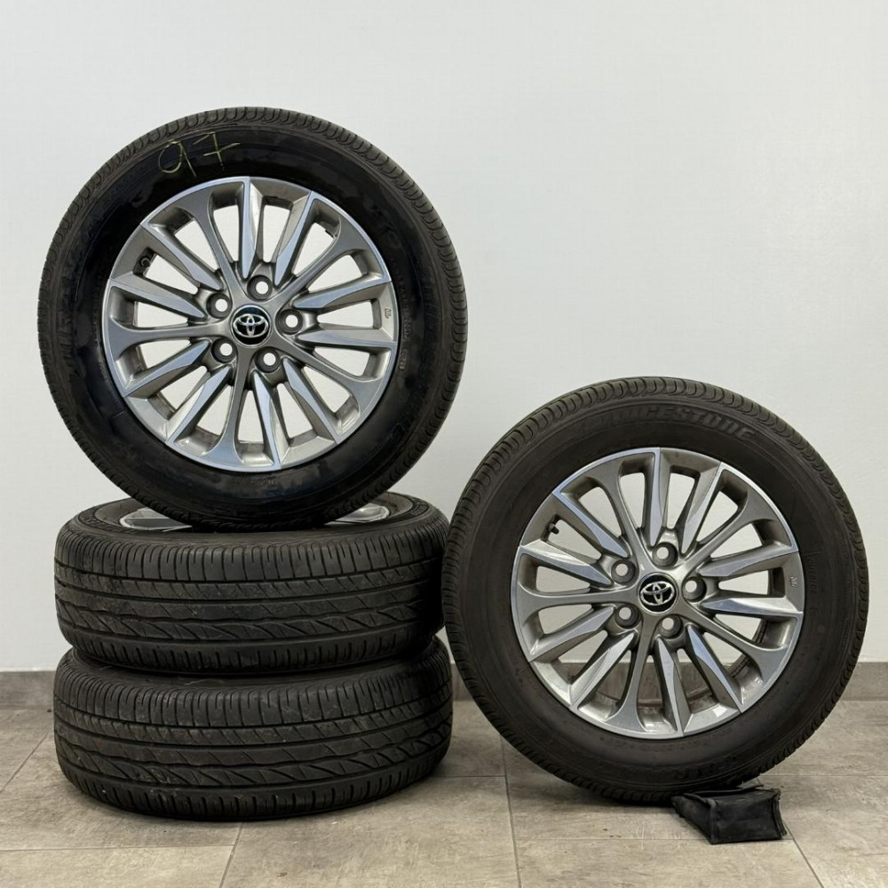 Originale Toyota Verso, Avensis, Auris Kompletträder 16 Zoll mit Sommerbereifung | Teilenummer: 42611-0F180, 426110F180