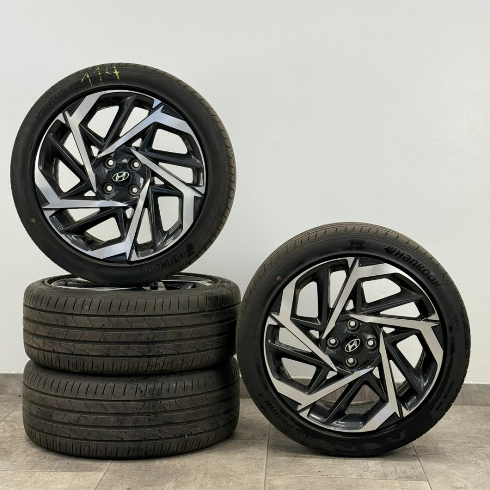 Originale Hyundai i20, Bayon Kompletträder 17 Zoll mit Sommerbereifung | Teilenummer: 52910-Q0300