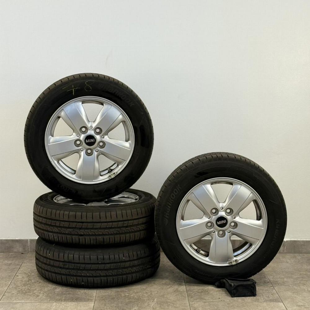 Originale MINI Felgen Cooper F56 Styling 492 mit Sommerbereifung | Teilenummer: 6855101