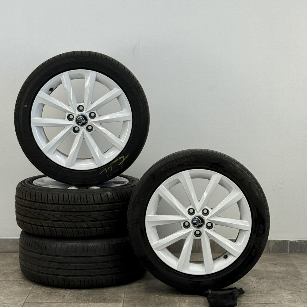 Originale Skoda Fabia Monte Carlo Kompletträder mit Sommerreifen, Teilenummer: 5JA601025